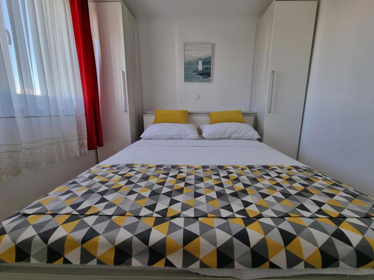 Apartments Ana Novalja Extérieur photo