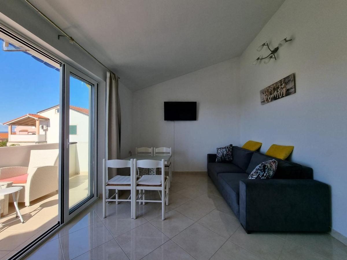 Apartments Ana Novalja Extérieur photo